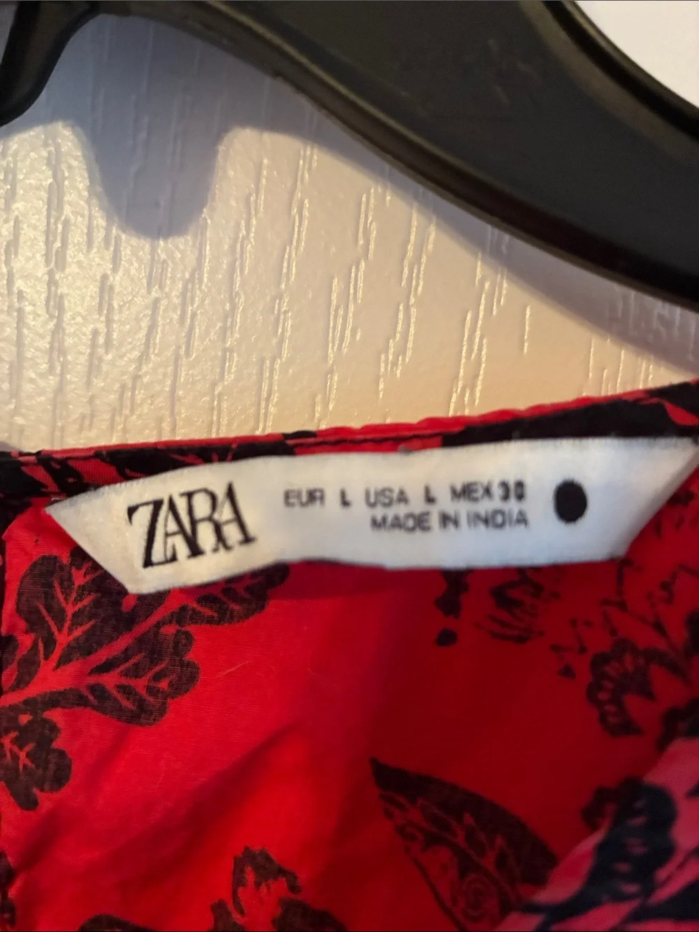 Zara Red & Black Floral with Sequins Maxi Dress Sz L - Picture 5 of 5
